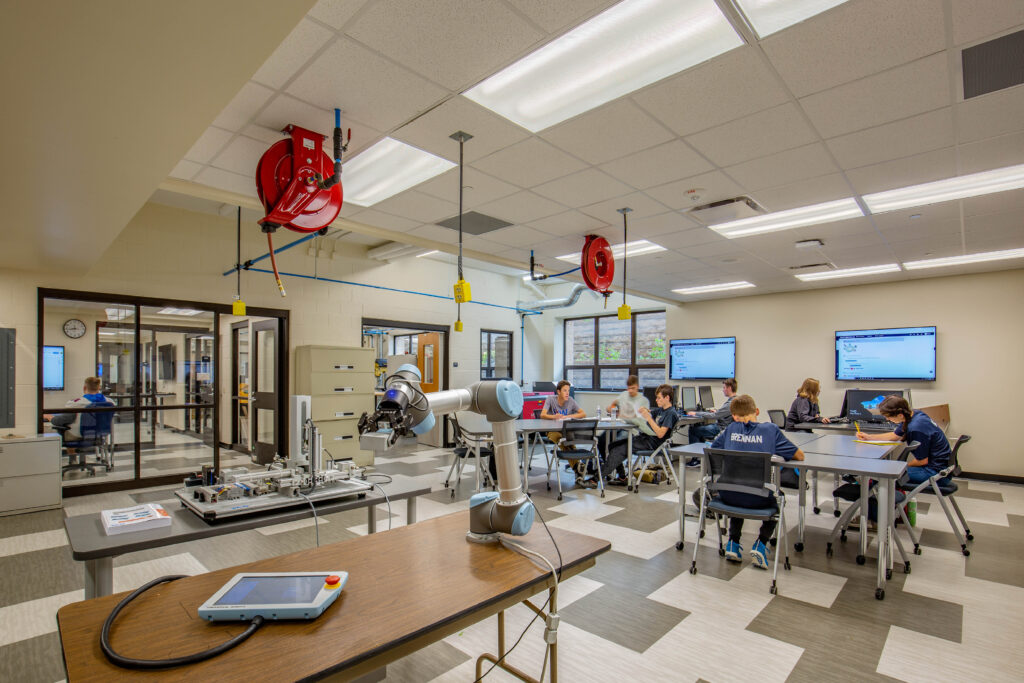 Slinger High School STEM Classroom designed by Bray Architects