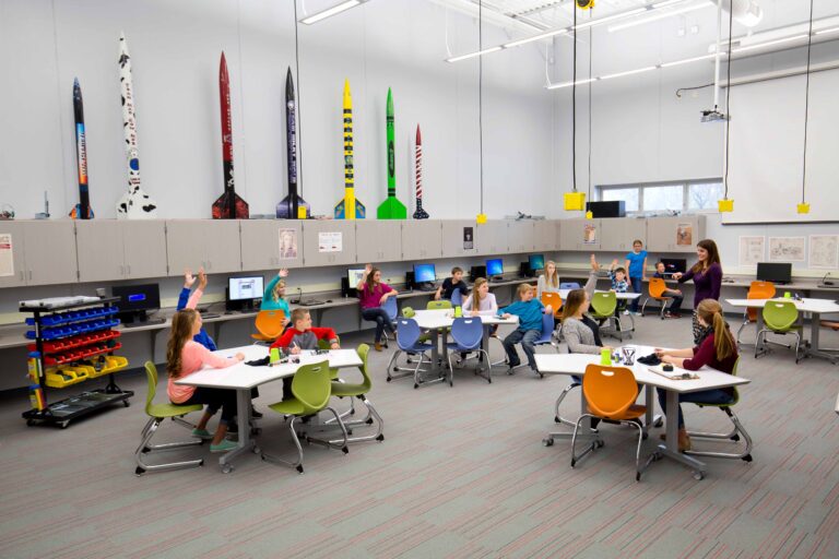 The STEM room features flexible furniture and tall ceilings to accommodate large projects.